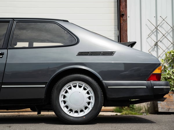 Saab 900 Classic Coupé 2.1i -  1991