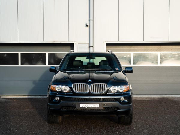 BMW E53 X5 4.8is - 2005