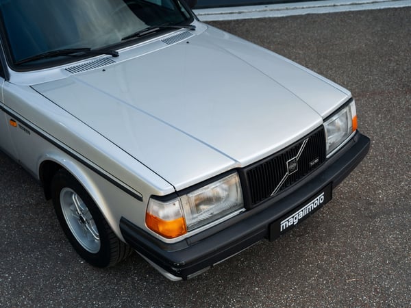 Volvo 240 GLT Turbo - 1989