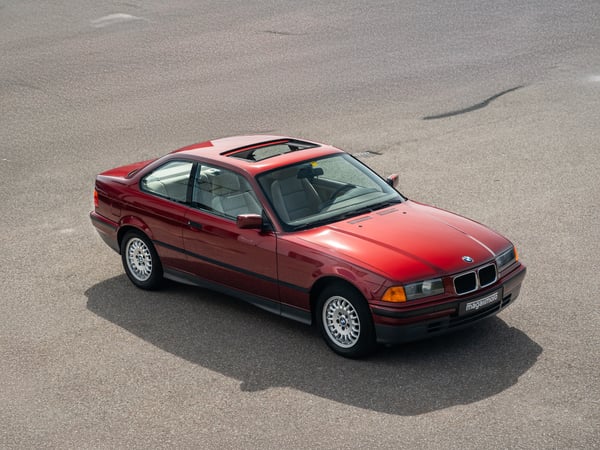 BMW 318is E36 Coupe - 1992