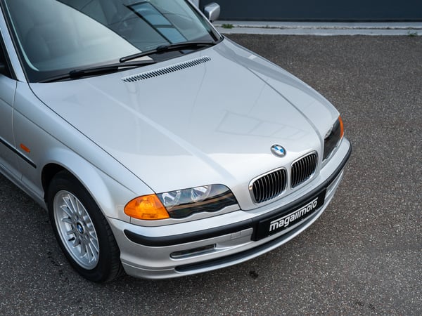 BMW E46 320i Sedan - 1998