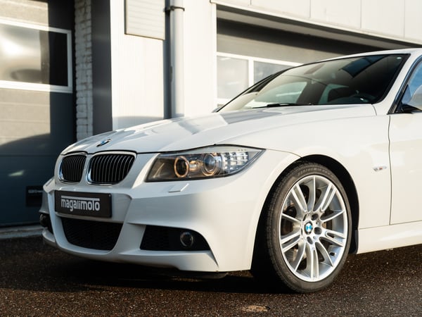 BMW E90 335i LCI (N55) - 2011