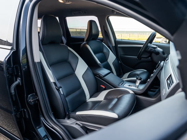 Volvo V70 T6 Heico - 2010