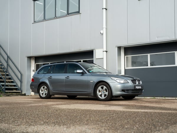 BMW E61 523i Touring - 2009