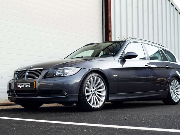 BMW E91 325i Touring - 2005