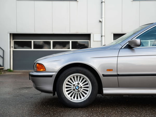BMW E39 520i - 1996