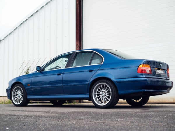 BMW E39 530iA - 2001