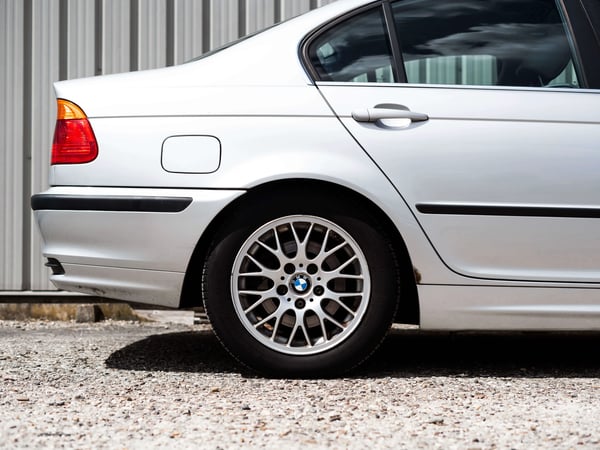 BMW E46 328i - 1998