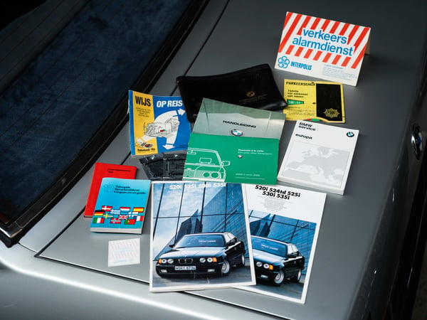 BMW 520i / 6  E28 - 1983