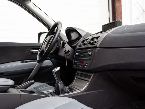 BMW X3 2.5i Executive - 2005