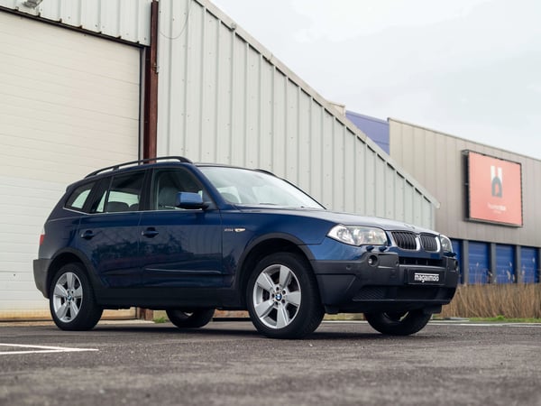 BMW X3 2.5i Executive - 2005