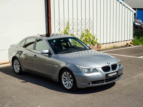 BMW 530i E60 Executive - 2004