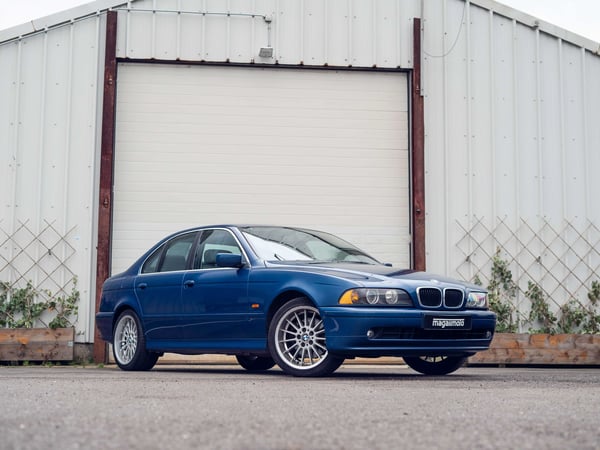 BMW E39 530iA - 2001
