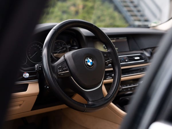 BMW F11 523i Touring - 2011