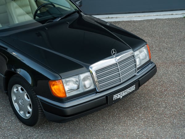 Mercedes Benz C124 320CE - 1993