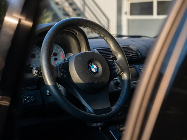 BMW E53 X5 4.8is - 2005