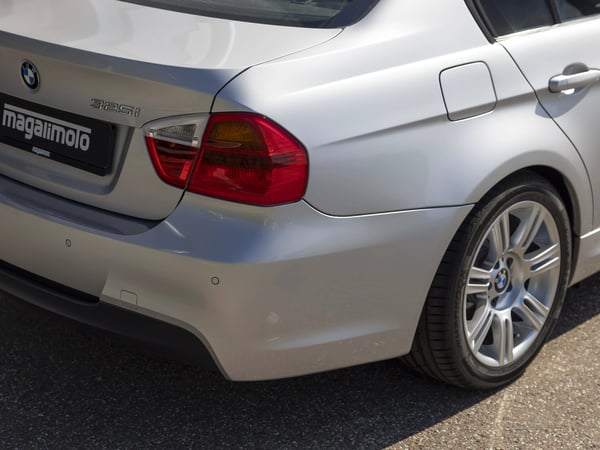 BMW E90 325i M-Sport - 2005