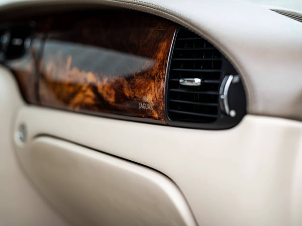 Jaguar XJ Super V8 - 2003