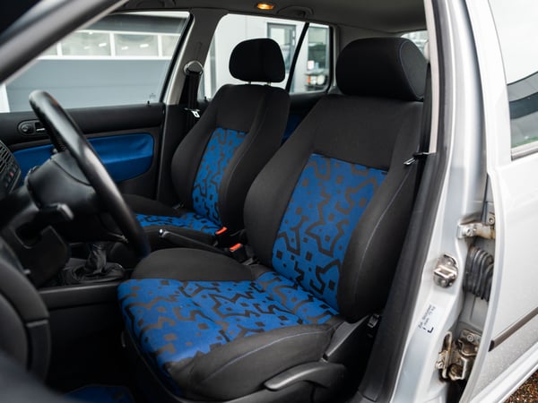 Volkswagen Golf 4 1.6 - 1999