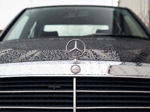 Mercedes Benz W124 300E - 1988