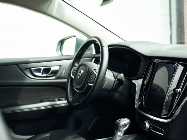 Volvo V60 T5 Momentum - 2018