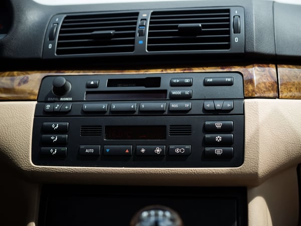 BMW E46 328Ci - 1999