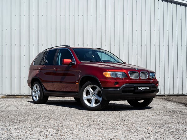 BMW E53 X5 4.4i - 2002