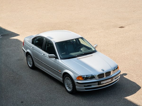 BMW E46 320i Sedan - 1998