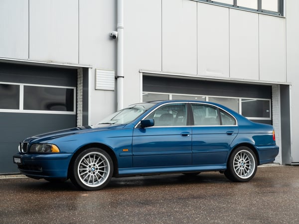 BMW 530i E39 - 2001