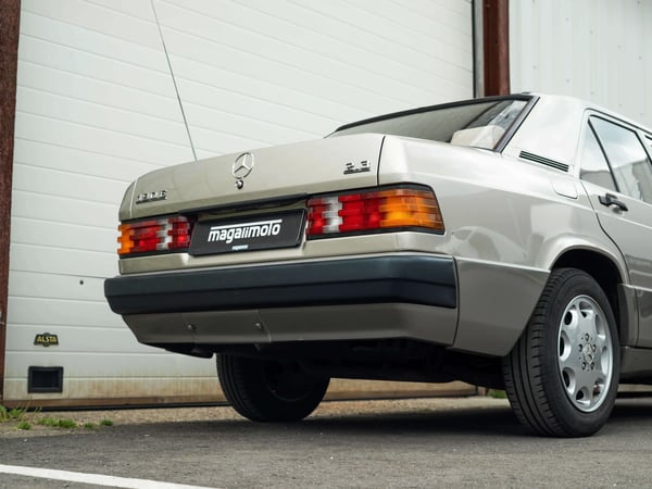 Mercedes Benz 190E 2.3 - 1990