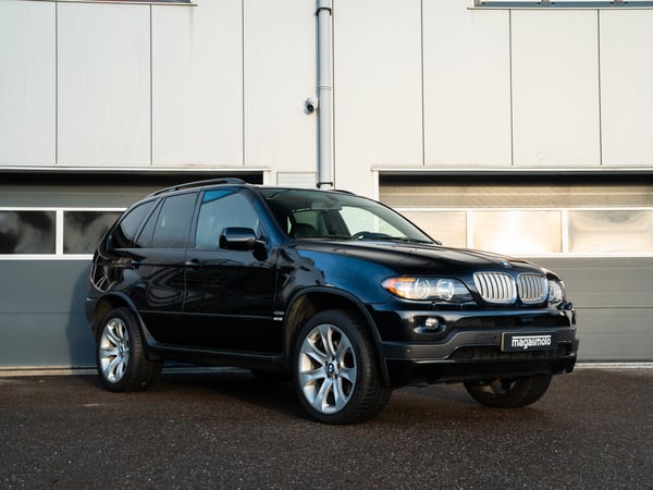 BMW E53 X5 4.8is - 2005