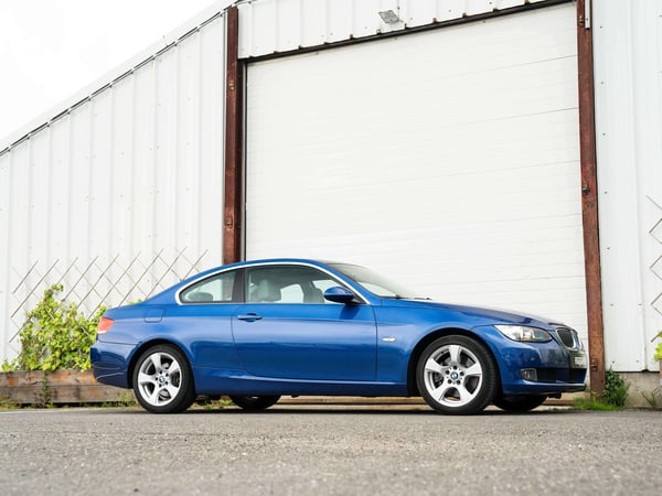 BMW 325i Coupé E92 - 2006