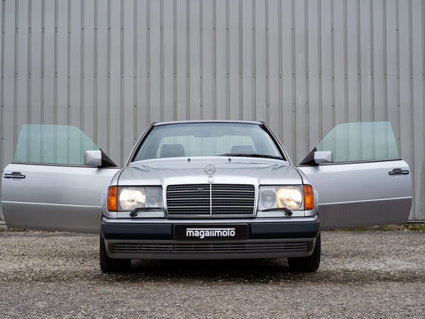 Mercedes Benz 320CE - 1993