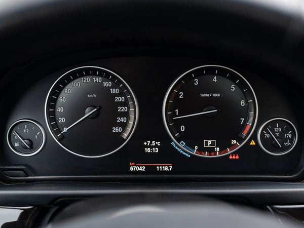 BMW F11 523i Touring - 2011