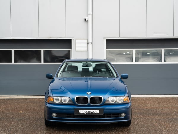 BMW 530i E39 - 2001