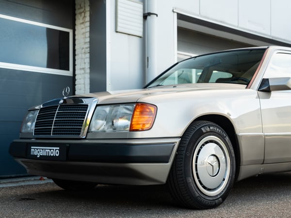 Mercedes Benz W124 300E - 1991