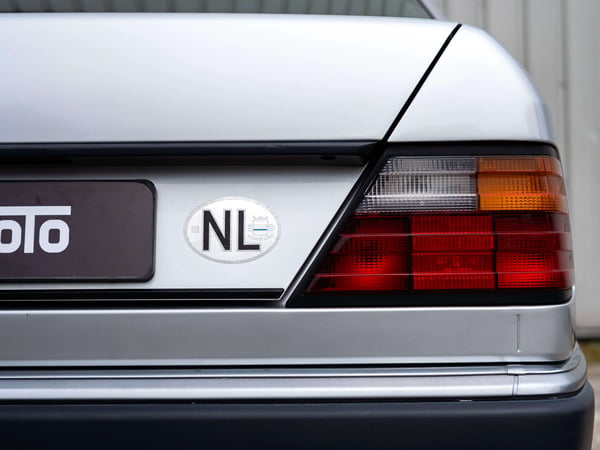 Mercedes Benz 320CE - 1993