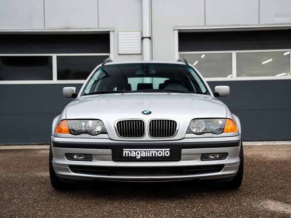 BMW E46 328i Touring - 2000