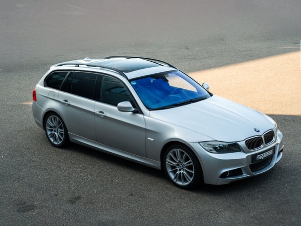 BMW E91 325i M-Sport - 2008