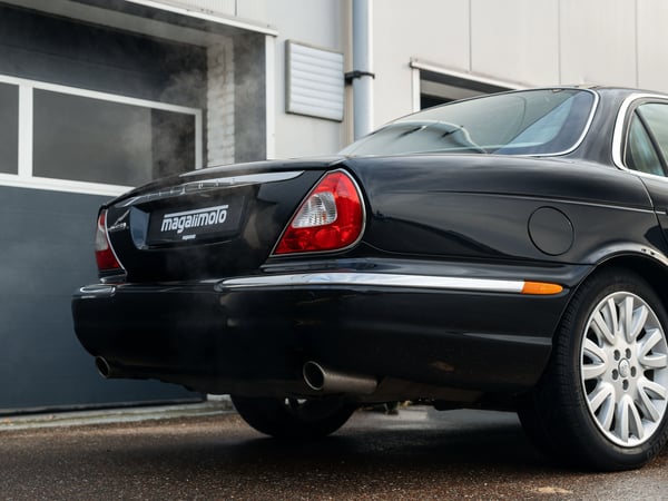 Jaguar XJ 4.2 V8 Executive (X350) - 2004