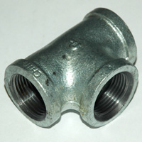 Tee, 1", Galvanized - Image 1