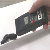 STATIC METER with BATTERY AND CARRYING CASE - Image 3