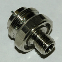 Fluid Cap, Low Volume, for Econo Cube and Bulk Spray Systems. Use with 112877 Air Cap. - Image 2