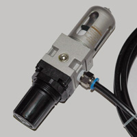Filter Regulator, 1/4" NPT, 0 to 60 psi Adjustable for Model 1250VPA and 1250PLVPA Mini Loaders - Image 2