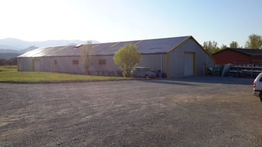 Location vente local-atelier 740 m2 Zone artisanale CHAMPARLAU à Peipin entre Manosque et Sisteron