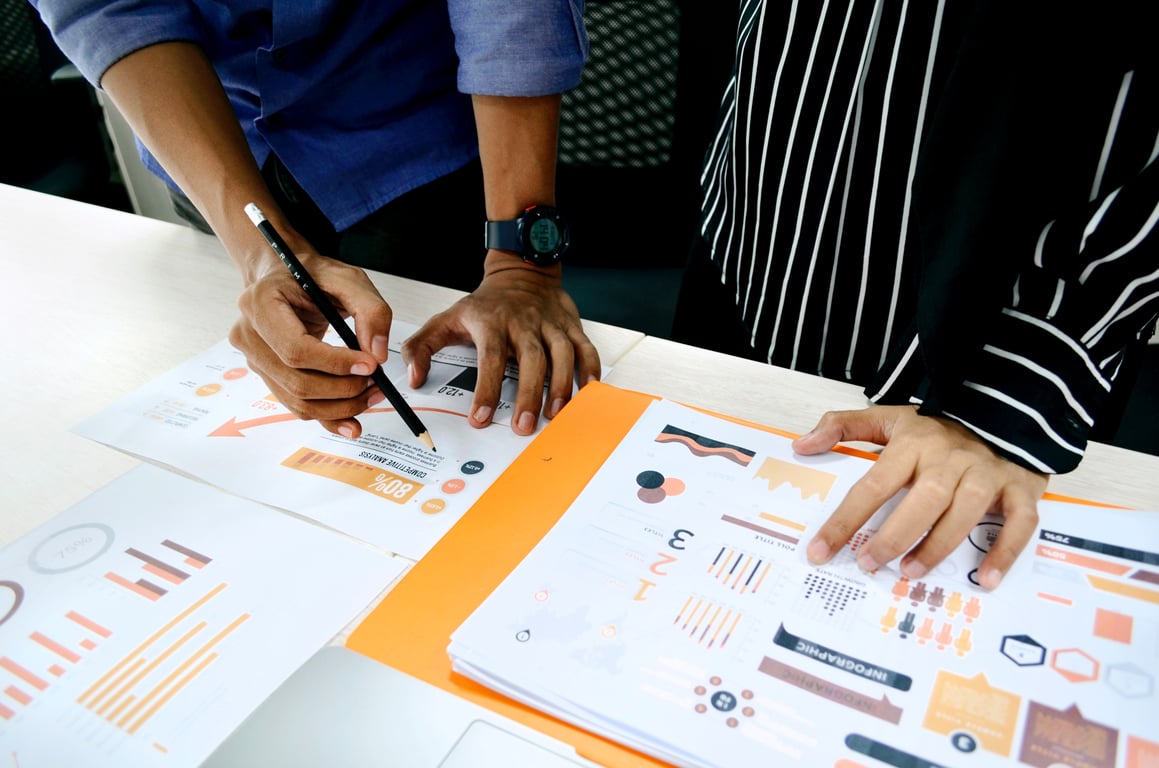 Hotelier looking at benchmarking data