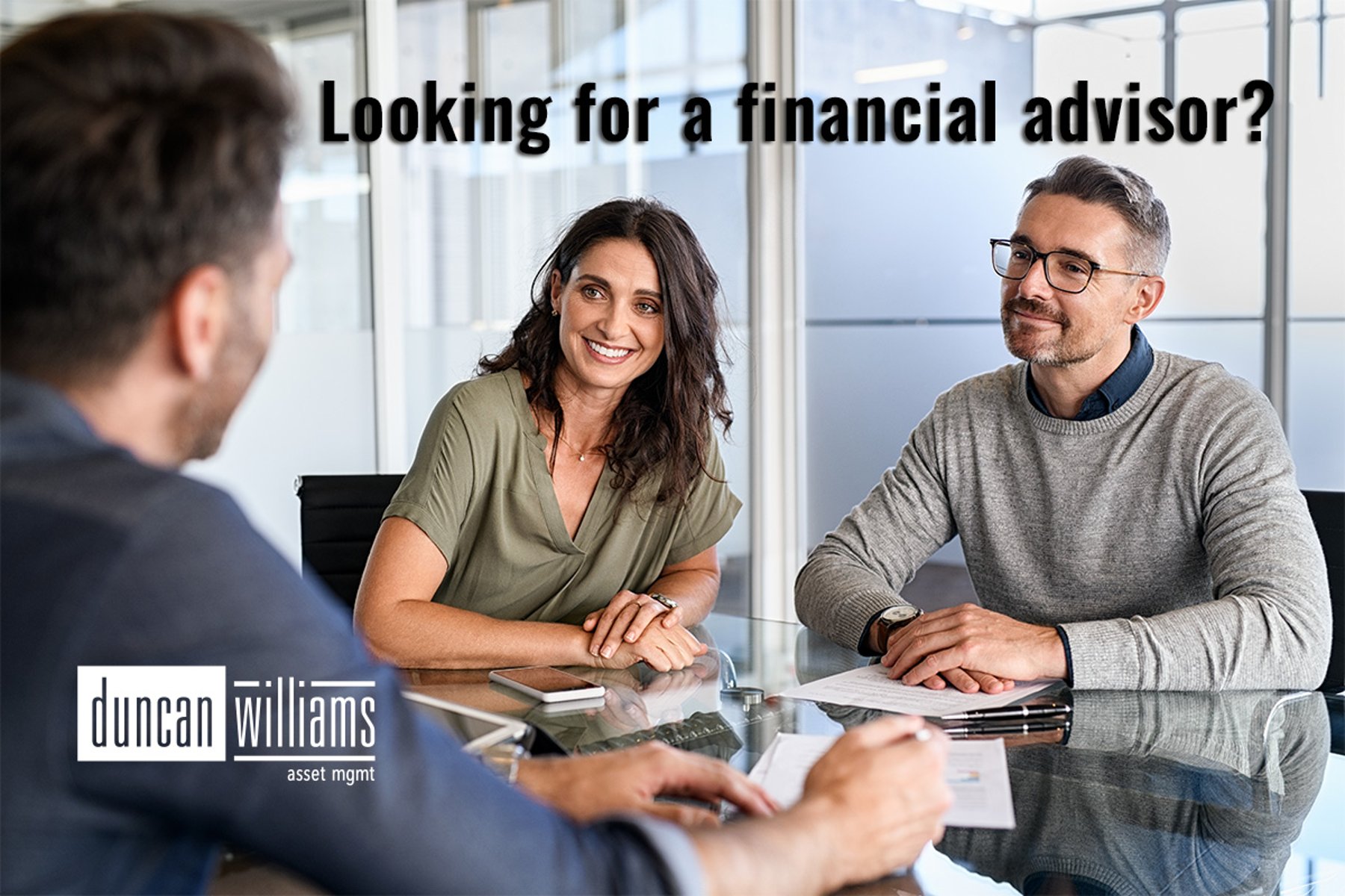 When looking for a financial advisor, it's essential to consider several factors. 