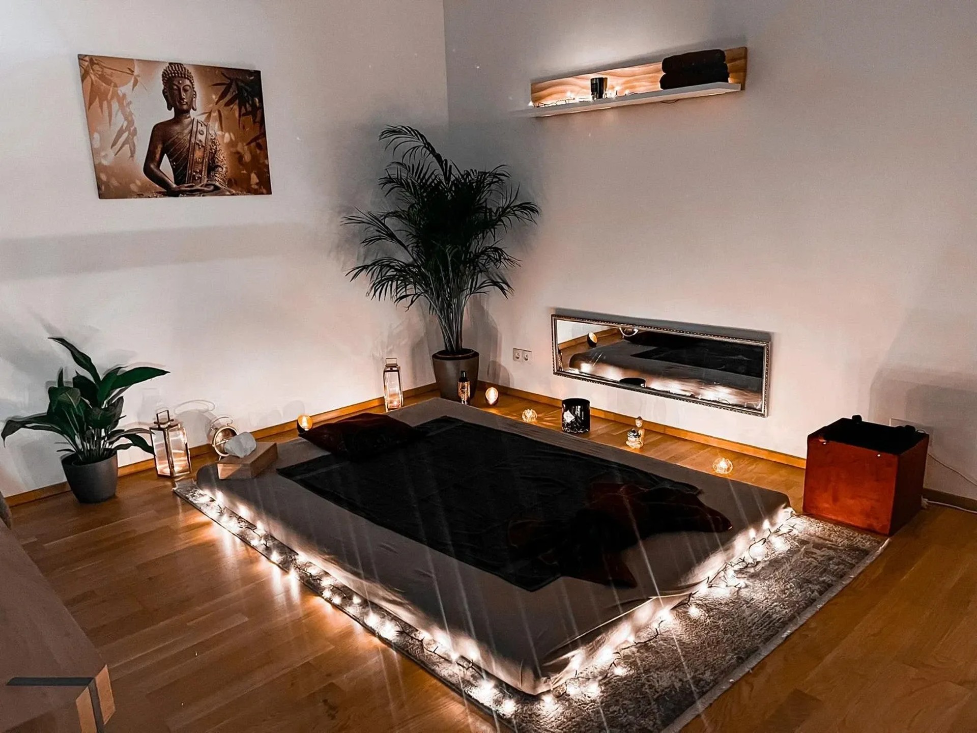 First class massage - Erotické podniky v České republice