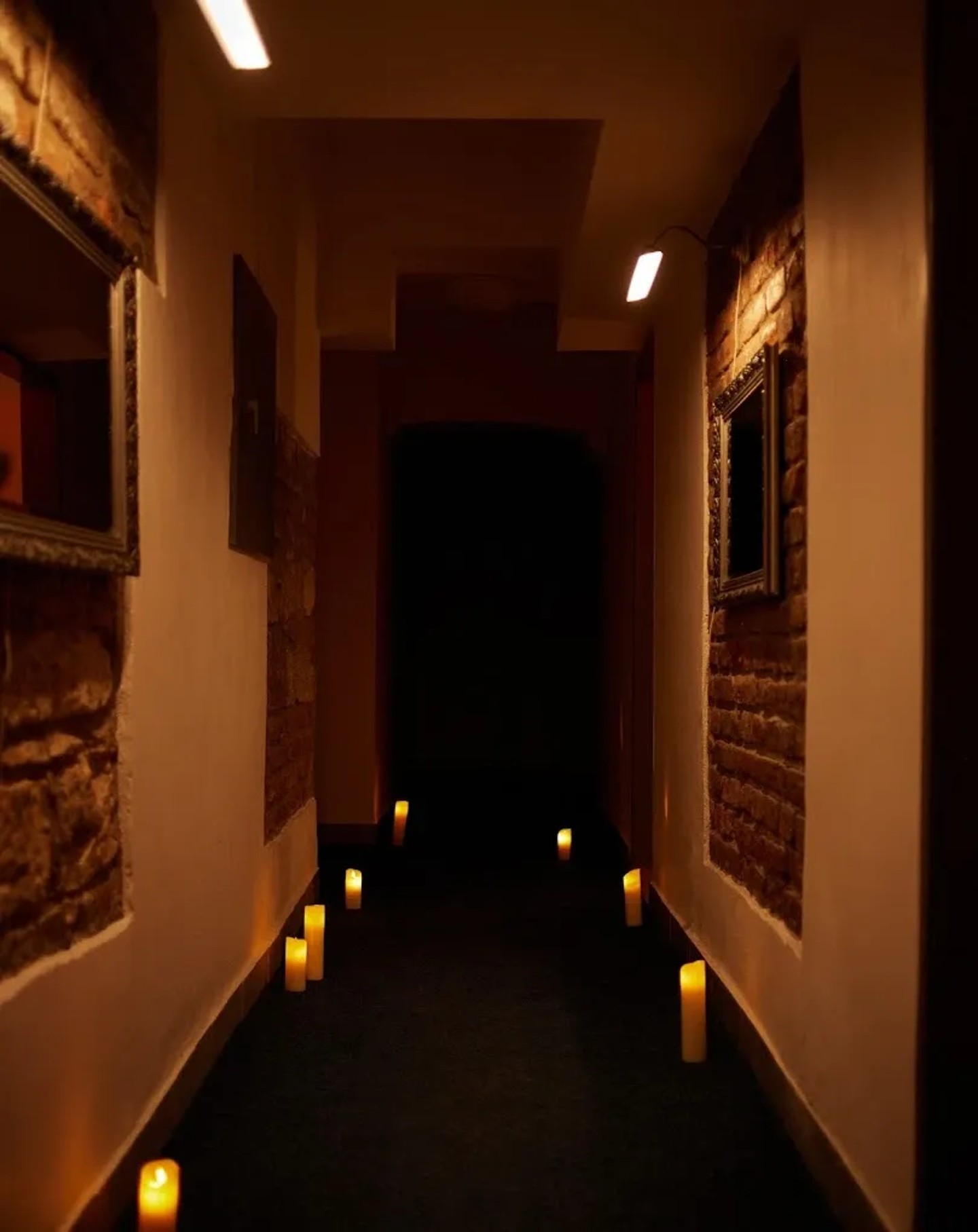 Fantazie massage - Erotické masáže, Salon v Praha 6