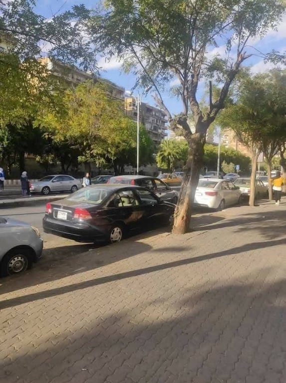 منزل للبيع بدمشق  مطلة على ثانوية ابن العميد
